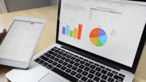 How to Identify and Invest in Undervalued Stocks for Maximum Returns